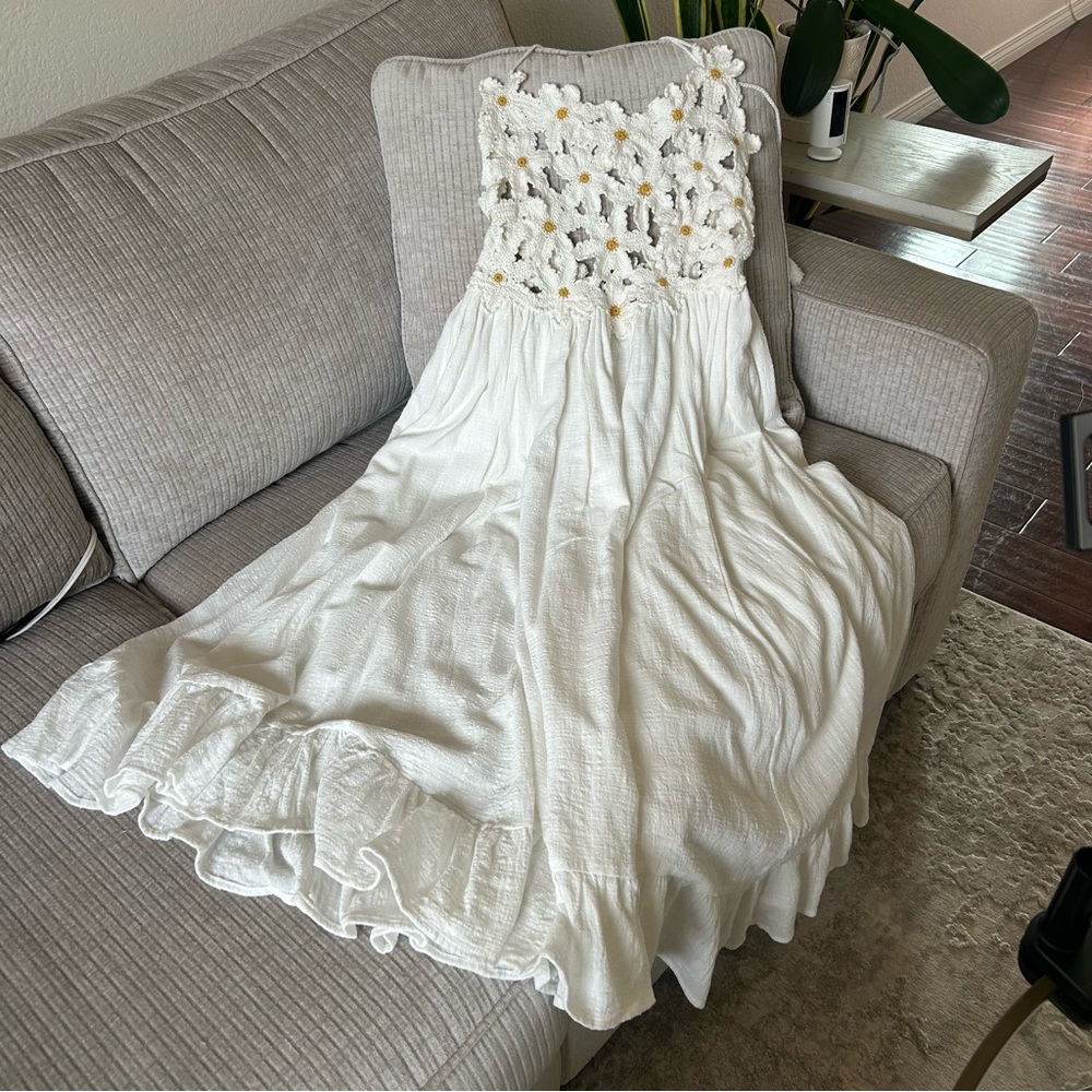 Free People White Crochet Bodice Maxi Dress - Picture 4 of 9